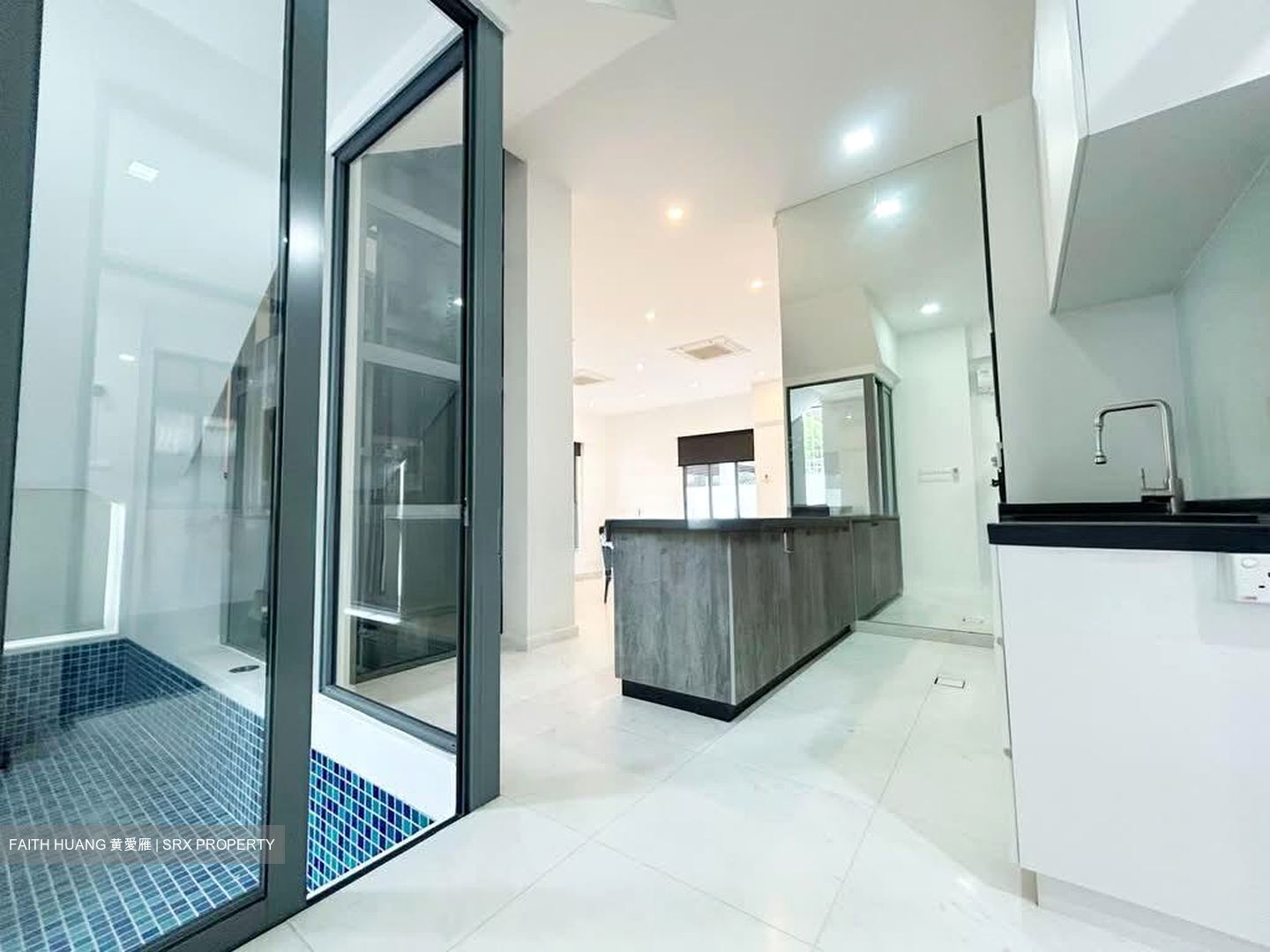 Ponggol Twenty-fourth Avenue (D19), Detached #568874221